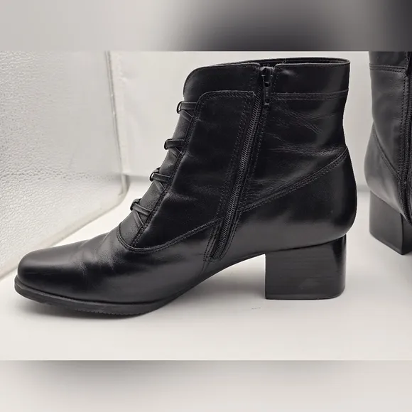 Croft &amp; Barrow Knotted Side Zipped Boots