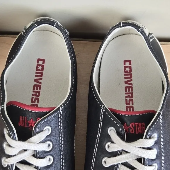 CTAS 8 Limited Edition Deluxe 2009 Black Leather Low Top Slim Sneakers Shoes