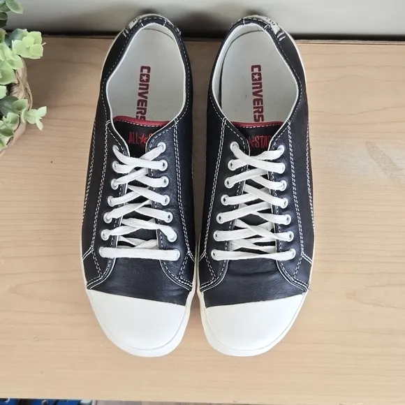 CTAS 8 Limited Edition Deluxe 2009 Black Leather Low Top Slim Sneakers Shoes