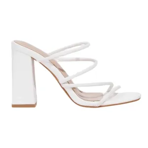 CUCCOO • White Minimalist Chunky Heeled Mule Sandals Elegant Summer Clogs 🌺