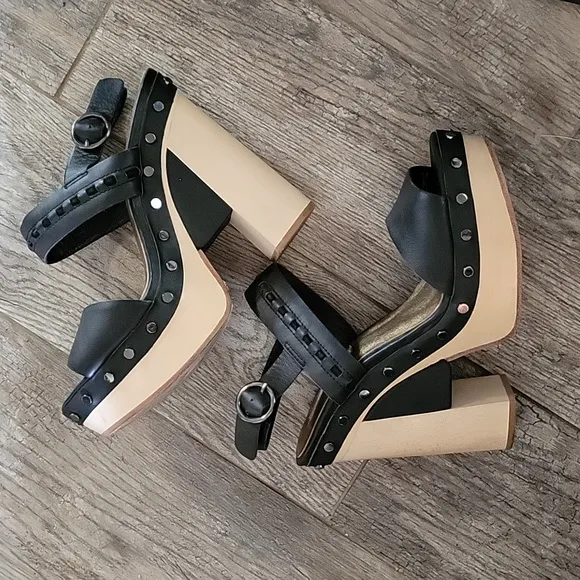 Cynthia Vincent Chunky Heel Studded Platform Heels Sandals Shoes Double Strap