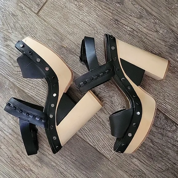Cynthia Vincent Chunky Heel Studded Platform Heels Sandals Shoes Double Strap