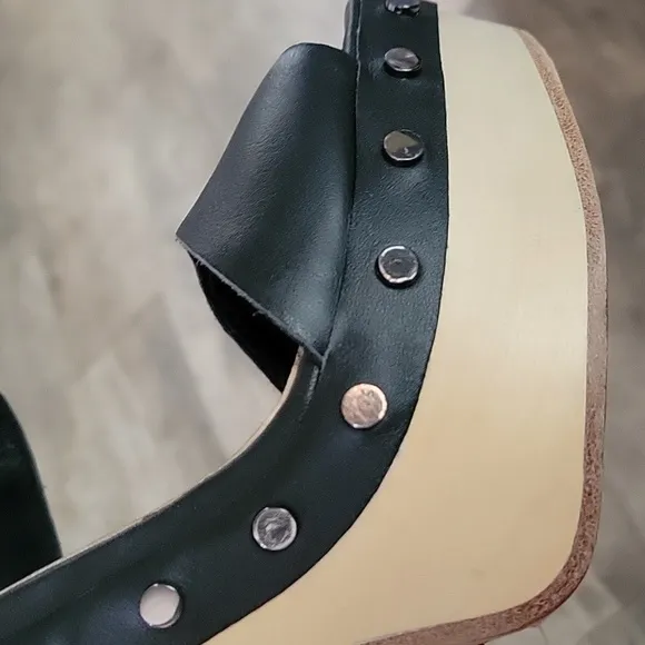 Cynthia Vincent Chunky Heel Studded Platform Heels Sandals Shoes Double Strap