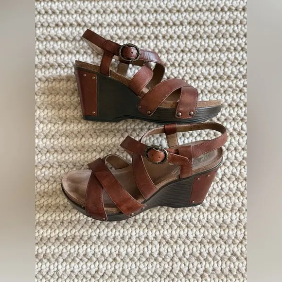 Dansko Frida Women’s Slingback Wedge Leather Strappy Sandals Size 37 EU | 7 US