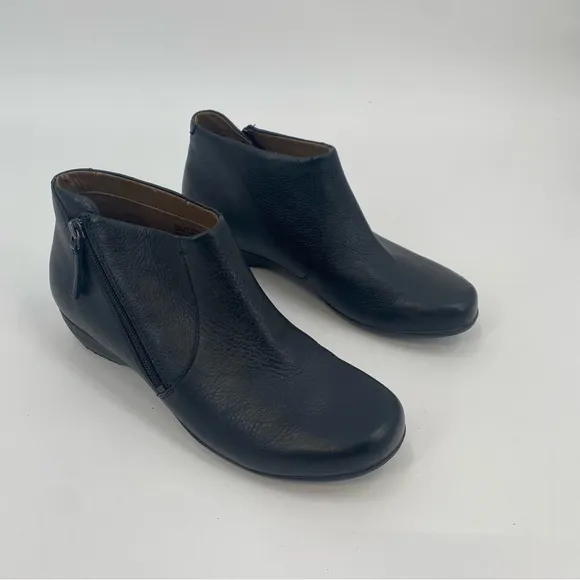 Dansko Genuine Leather Black Zip Ankle Boots 40