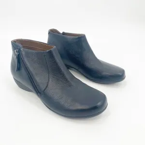 Dansko Genuine Leather Black Zip Ankle Boots 40