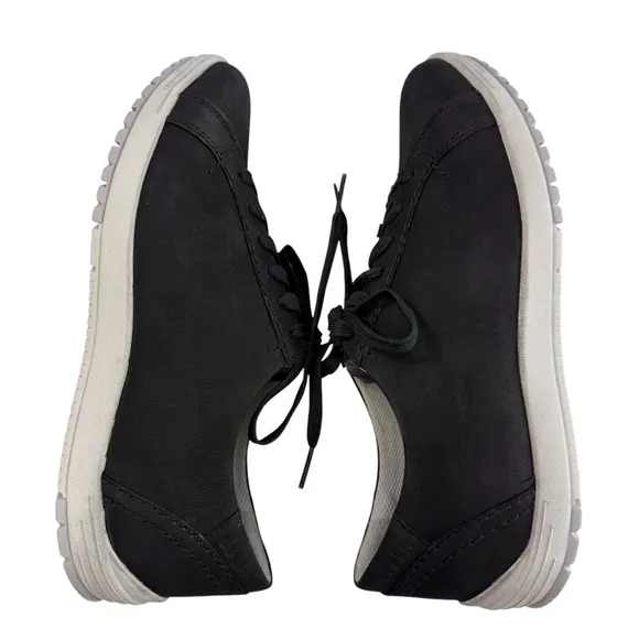 Dansko Leela Black Waterproof Nubuck Lace-Up Sneakers Women's Size 39/ US 8-5-9