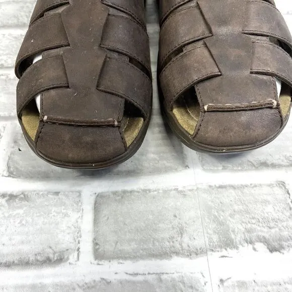 Dansko Men’s Size  9.5/10- 43 EU Brown Leather Fisherman Sandals