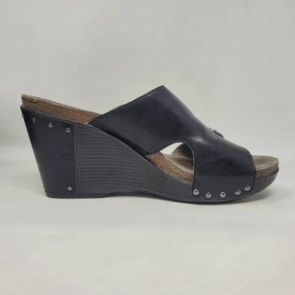 Dansko Sandals Womens EU41 US11 Black Leather Fern Wedge Sandals Buckles Studs