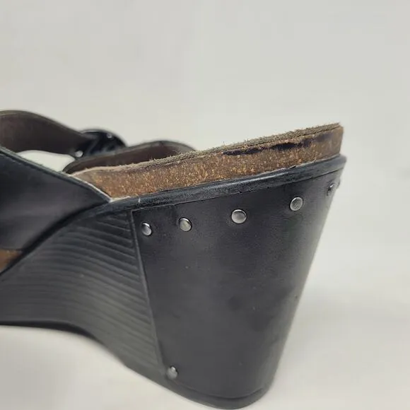 Dansko Sandals Womens EU41 US11 Black Leather Fern Wedge Sandals Buckles Studs