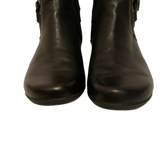 Dansko Women’s Boots Tall Leather and Fabric Black Size 36 Side Zip