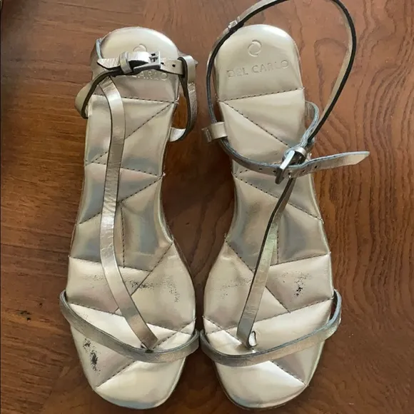 Del Carlo Quilted Insole Chunky Heel Sandals