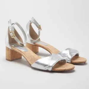 Diane Von Furstenberg FLORENCE METALLIC NAPPA LEATHER SANDALS IN SILVER Size 11
