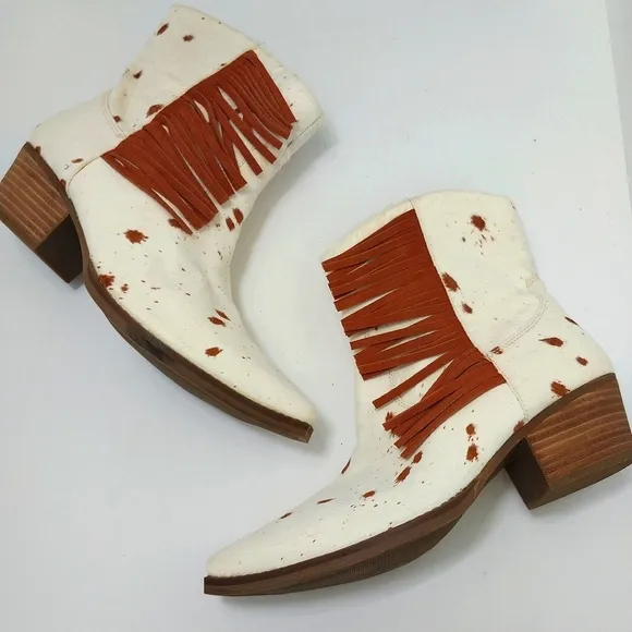 Dingo Hair We Go Genuine Calf Hair Ankle Boots, NEW, Size 9‎