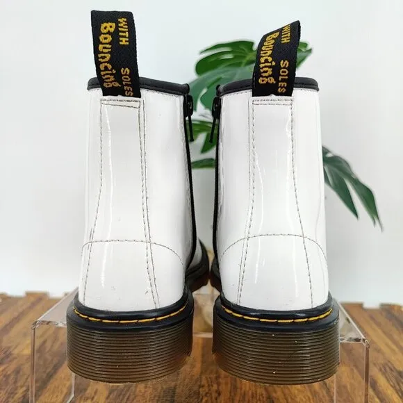 Doc. Martens Girl’s White Combat Side Zip Casual Boots Size 3 US