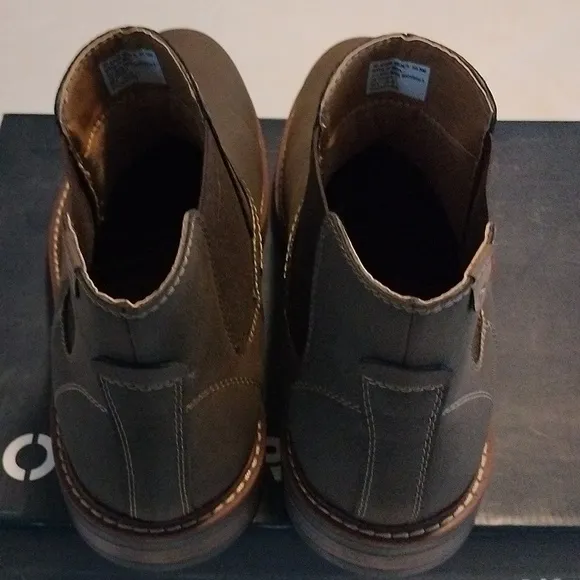 Dockers Men's Ransom Chelsea Boots  size 10.5M