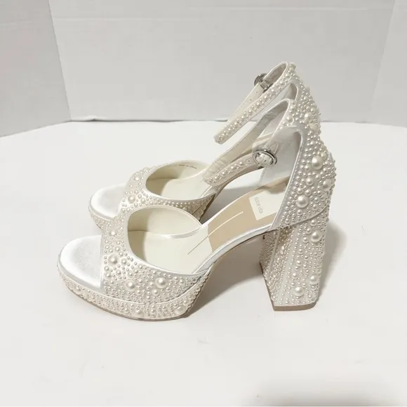 Dolce Vita Pandro Pearl Satin Ankle Strap True White Platform Sandals Size 6.5