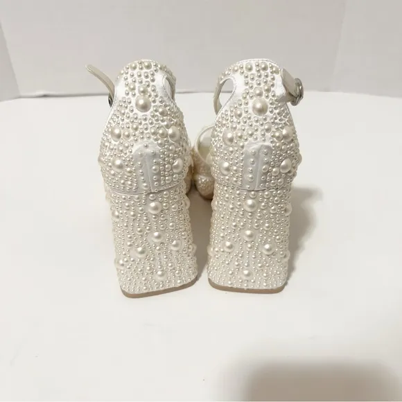 Dolce Vita Pandro Pearl Satin Ankle Strap True White Platform Sandals Size 6.5