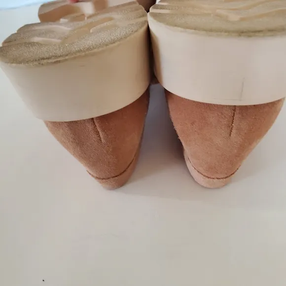 DOLCE VITA Sz 7.5 ELIAS Tan Suede Lug Sole Tailored Penny Loafer Flats Chunky
