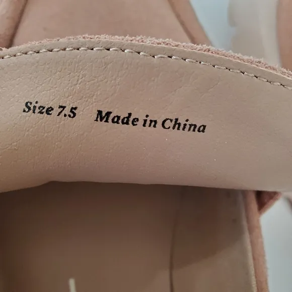DOLCE VITA Sz 7.5 ELIAS Tan Suede Lug Sole Tailored Penny Loafer Flats Chunky