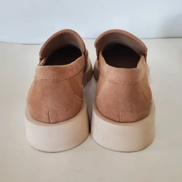 DOLCE VITA Sz 7.5 ELIAS Tan Suede Lug Sole Tailored Penny Loafer Flats Chunky