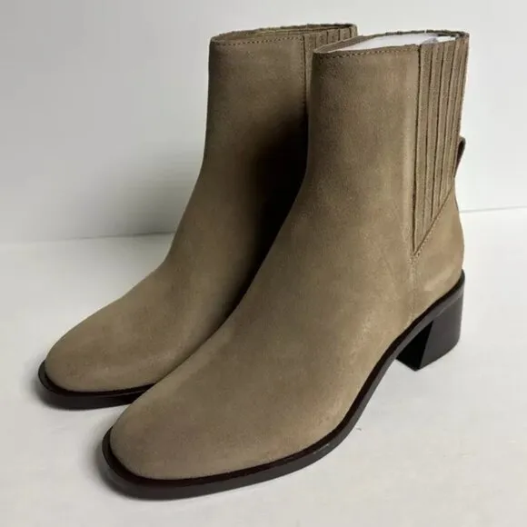 Dolce Vita Women’s Linny H2O Taupe Chelsea Boots, Size 8 M