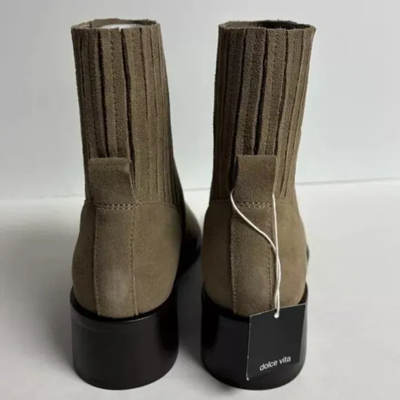Dolce Vita Women’s Linny H2O Taupe Chelsea Boots, Size 8 M
