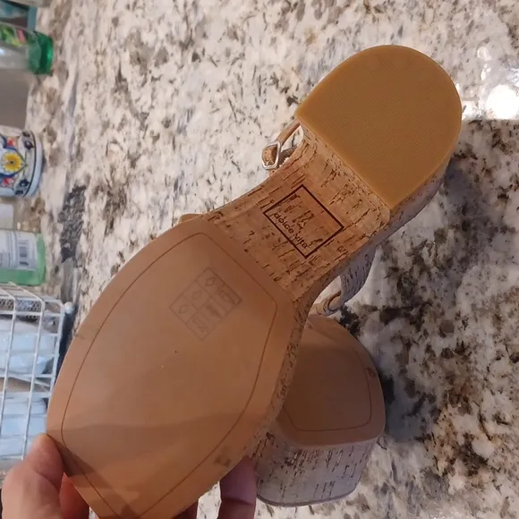 Dolce Vita women's SZ 9.5 Jodie sandals nwob $125