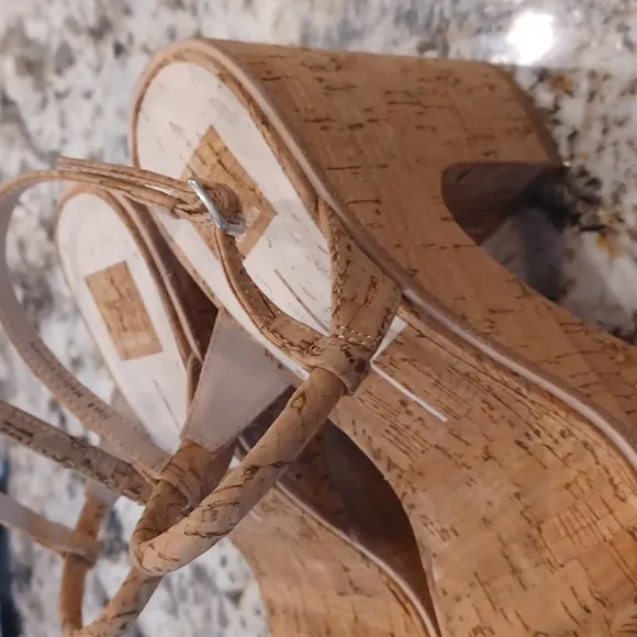 Dolce Vita women's SZ 9.5 Jodie sandals nwob $125