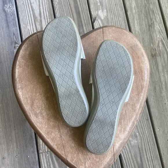 Donald J. Pliner 'Holly' White Leather Jeweled Slides Sandals Women's Size 6.5