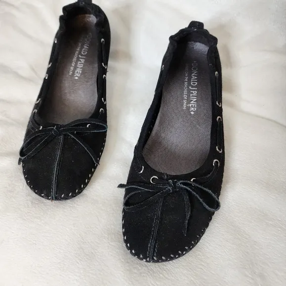 Donald J. Pliner Polly Black Suede Ballet Slip On Flats Designer Luxury