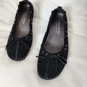 Donald J. Pliner Polly Black Suede Ballet Slip On Flats Designer Luxury
