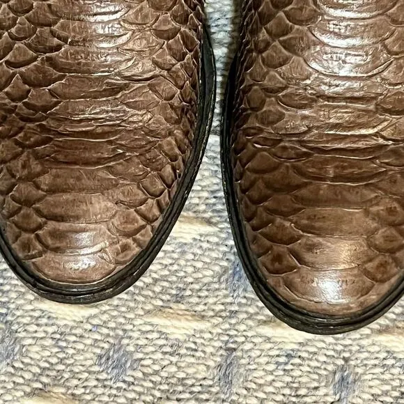 Donald Pilner gray/Brown Snake Skin Ankle Boots Western size 6‎