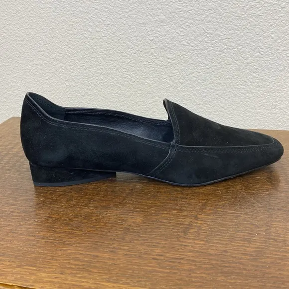 Donald Pliner Icon Suede Loafers Size 9