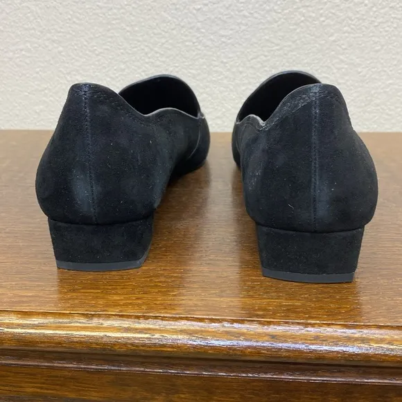 Donald Pliner Icon Suede Loafers Size 9