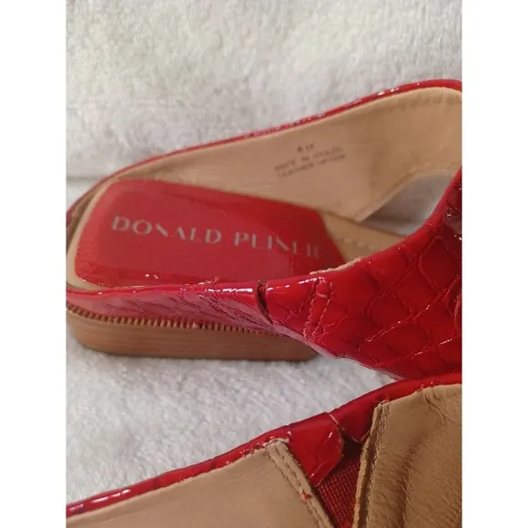 DONALD PLINER Sandals