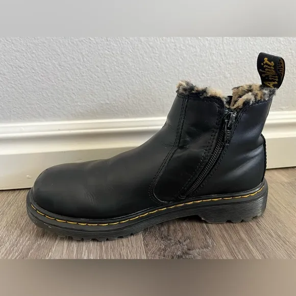Dr. Doc Martens 2976 Leopard Faux Fur Chelsea Boots Size 6