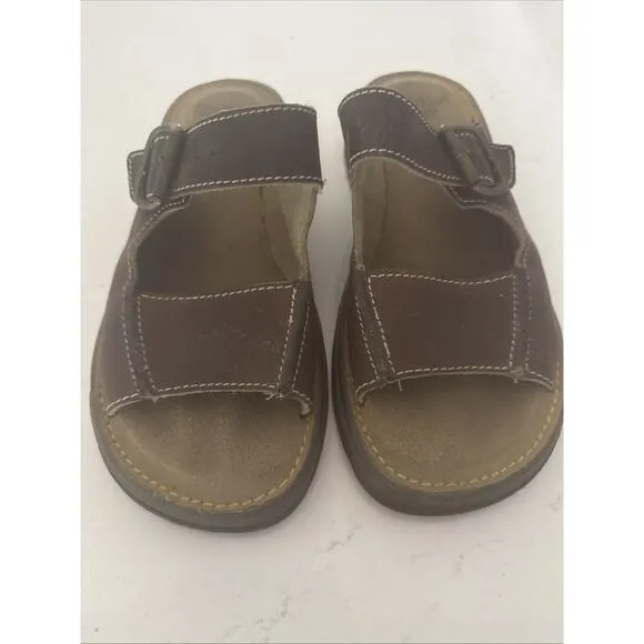 Dr. Doc Martens Vtg Y2K Girls 4 US Women 6 Chunky Platform Leather Buckle Sandal