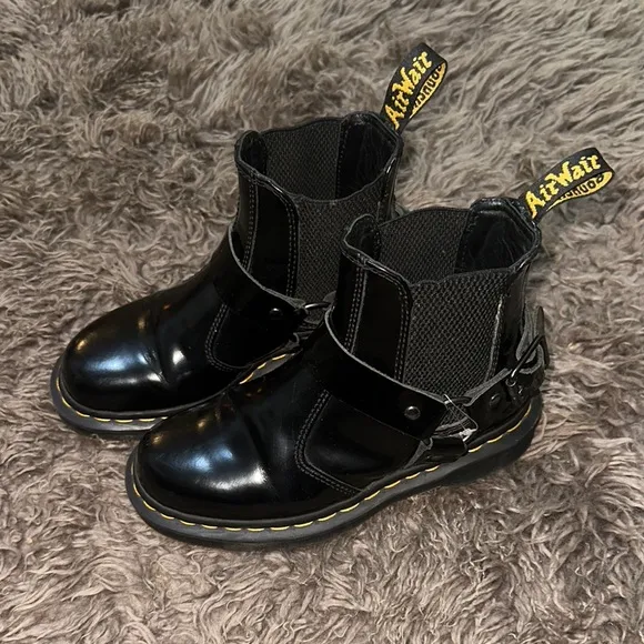 Dr “Doc” Martens Wincox Black Leather Ankle Boots Size 5 NWOT Chelsea Boot