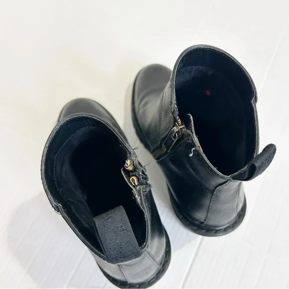 Dr. Marten Magdalena Leather Heeled Chelsea Boots Size EU 38 Size 7 AW004 Black