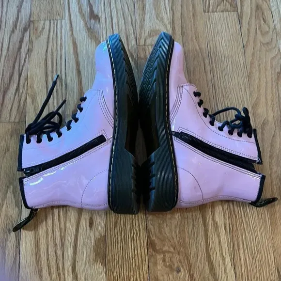 Dr Marten sz 3 youth pink patent leather lace up boots side zip ~puppy bites