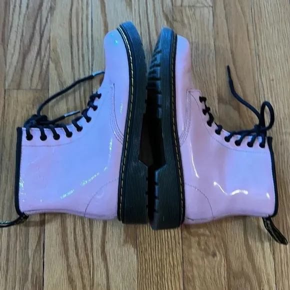 Dr Marten sz 3 youth pink patent leather lace up boots side zip ~puppy bites