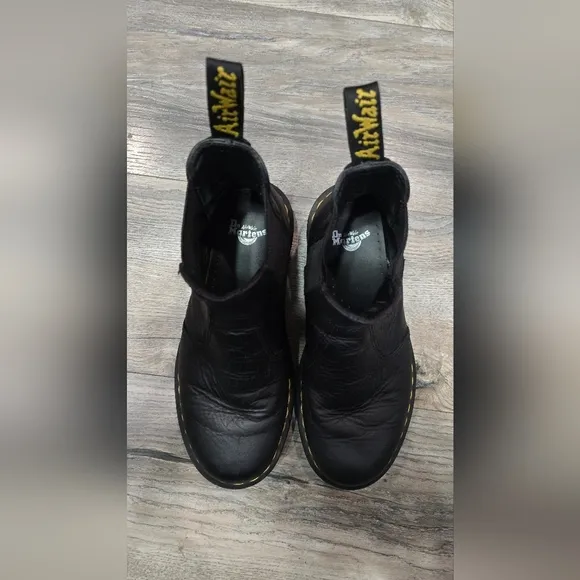 Dr. Martens 2976 Black Leather Boots M 6 And L 7