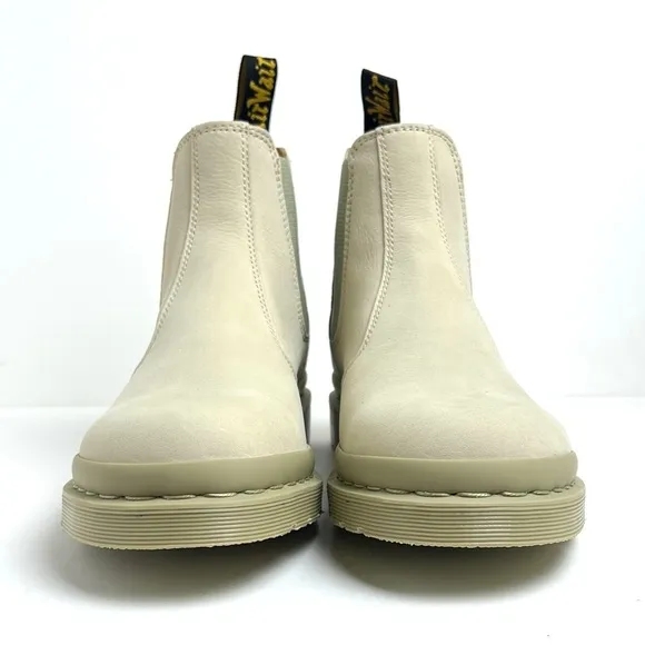 Dr. Martens 2976 Chelsea Boots - NWOT sz 10