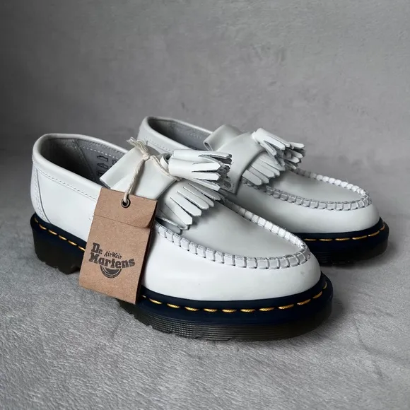 DR. MARTENS ADRIAN YS LEATHER TASSEL LOAFERS Size Men's 5 Women's 6 Whit…