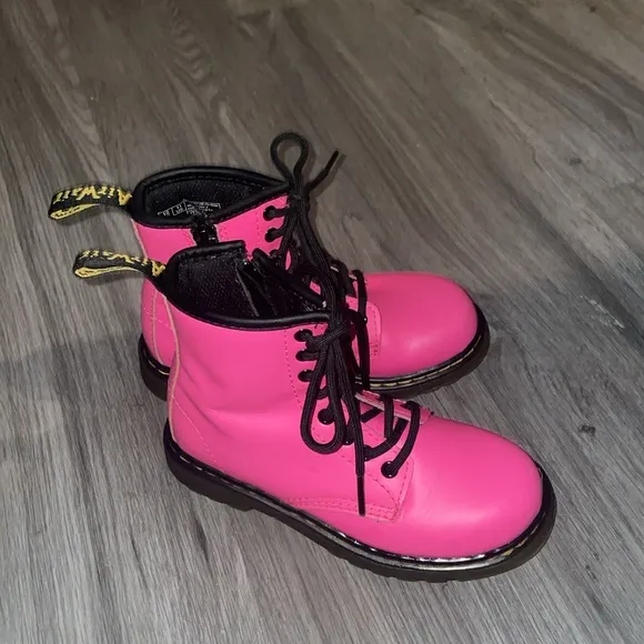 Dr. Martens Air Wair Hot Pink Lacie Up Side Zip Boots US Sz 11 EUC