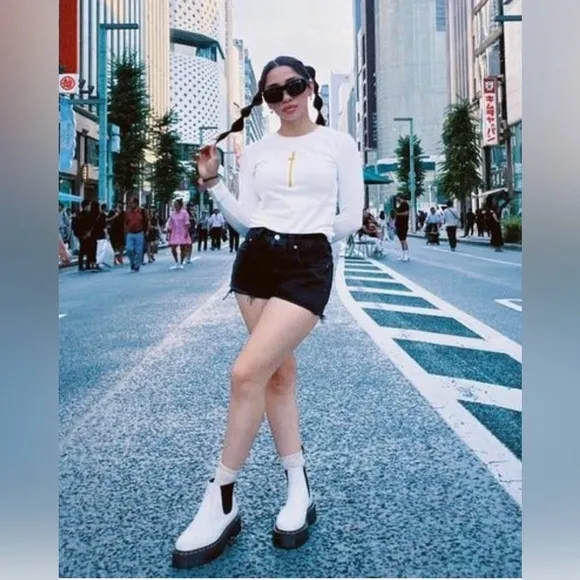 Dr martens audrick platform Chelsea boots white