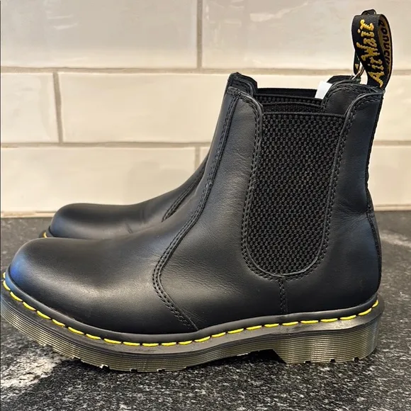 Dr. Martens Black Chelsea Boots Women's size 7 NEW