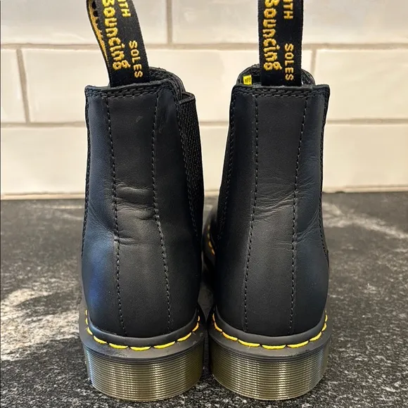 Dr. Martens Black Chelsea Boots Women's size 7 NEW