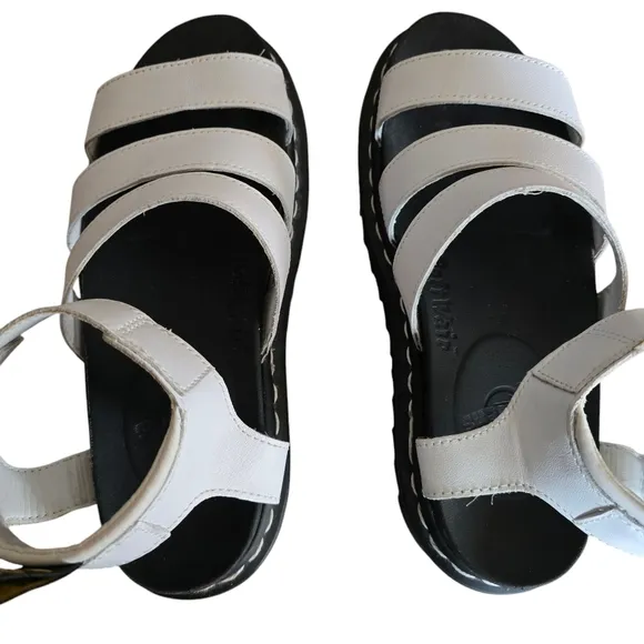 Dr. Martens Blaire Chunky Leather Sandal, Size 6